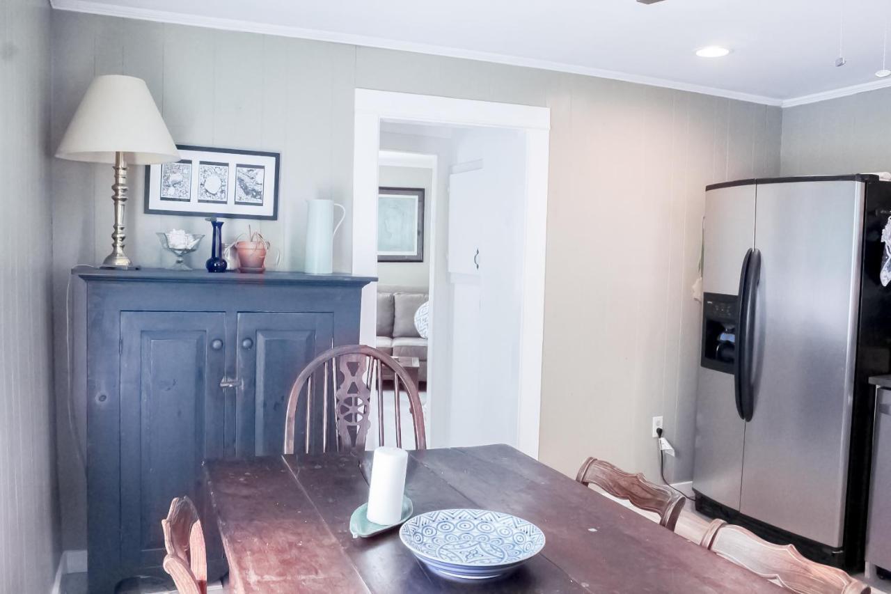Honeysuckle Suite Apartment In Downtown Rockland ภายนอก รูปภาพ